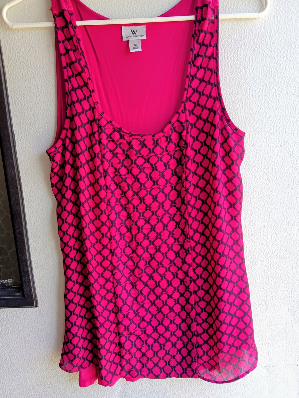 Worthington Vibrant Pink & Black Geometric Tank Top Blouse - Size Medium